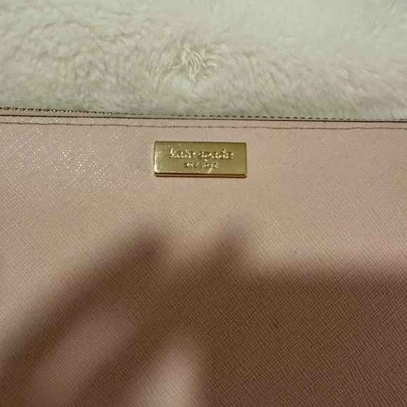 Kate Spade New York Laurel Way Neda Saffiano Leather Zip Around Wallet - Picture 2 of 8